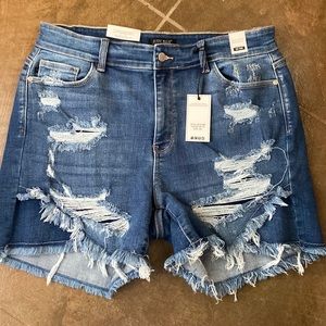 Judy Blue Mid Rise size 2XL denim shorts NWT